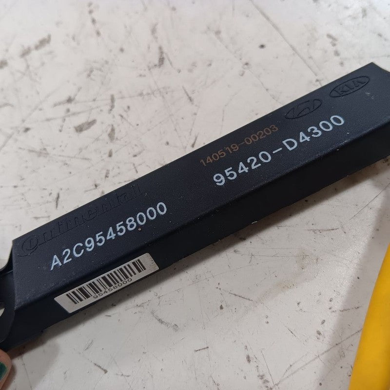 Kia Optima Keyless Entry Antenna Module {95420-D4300} 2020 2019 2018 2017