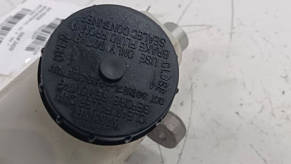 D6010JK02D Brake Master Cylinder Sedan RWD Dodge Journey Fits 11-13 INFINITI G37