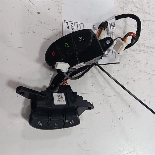 Kia Soul Column Switch Blinker Signal Wiper Mount Bracket  2017 2018 2
