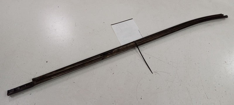 Kia Forte Door Glass Window Weather Strip Trim Front Right Passenger 2010 2011