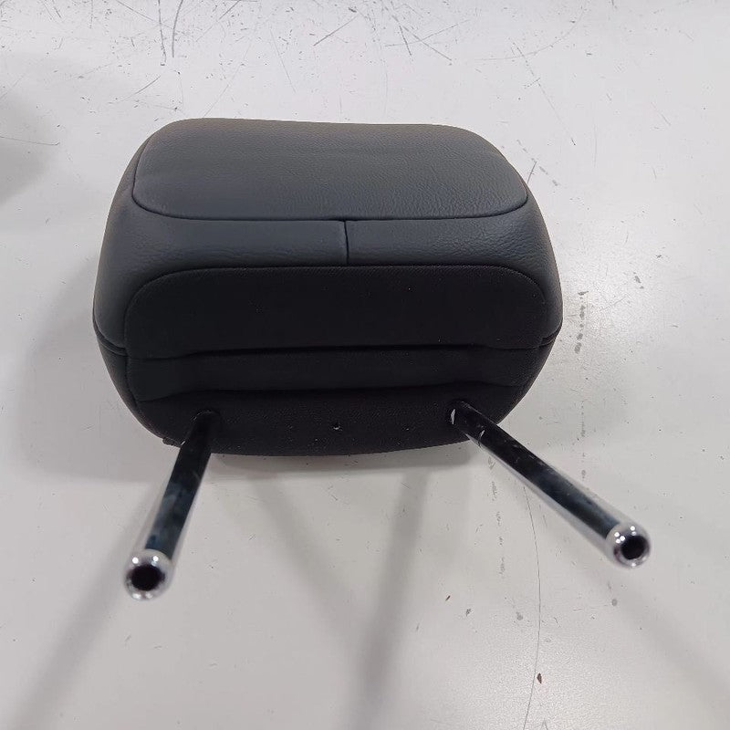 Jeep Compass Seat Headrest Rear Back Seat Head Rest  2021 2020 2019 2018 2017