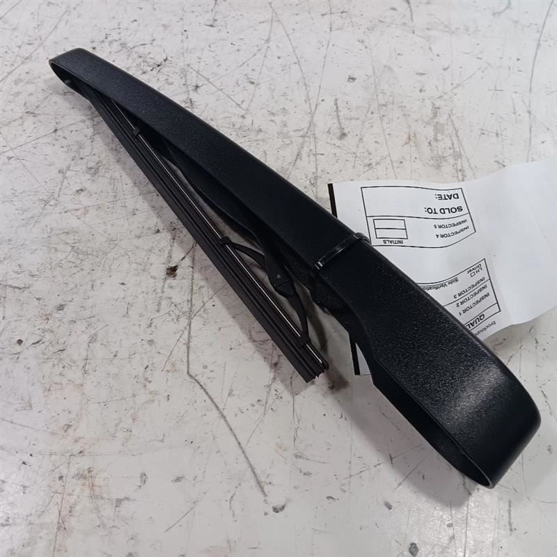 Buick Encore Wiper Arm Rear  2017 2018 2019 2020 OEM