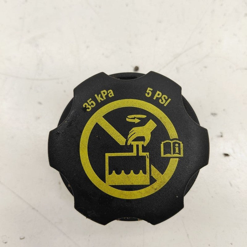 Chevy Volt Coolant Reservoir Cap {13436090} 2019 2018 2017 2016 OEM