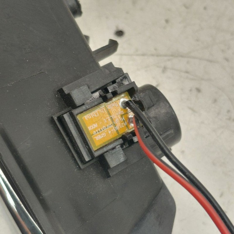 Chevy Volt Door Handle Right Passenger Front Interior Inside 2016 2017