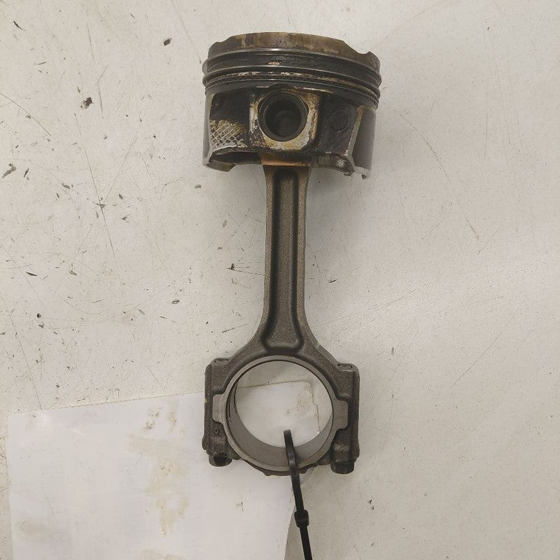 Chevy Equinox Single Piston With Connecting Rod   2024 2023 2022