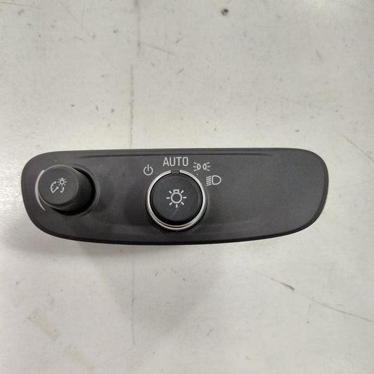 Buick Encore Headlight Switch Head Light Lamp  2020 2019 2018 OEM