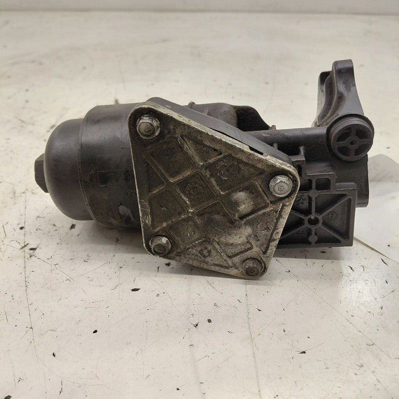 Kia Sorento Engine Oil Filter Adapter Bracket Housing Mount  2018 2017