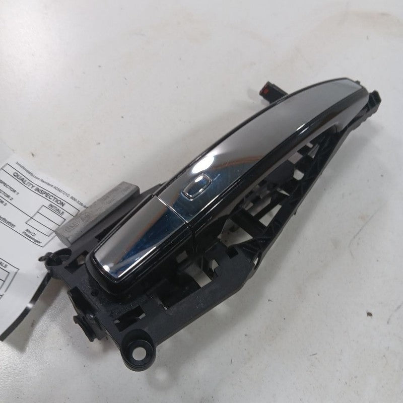 Passenger Right Front Door Handle Exterior Fits 17-22 Buick Encore