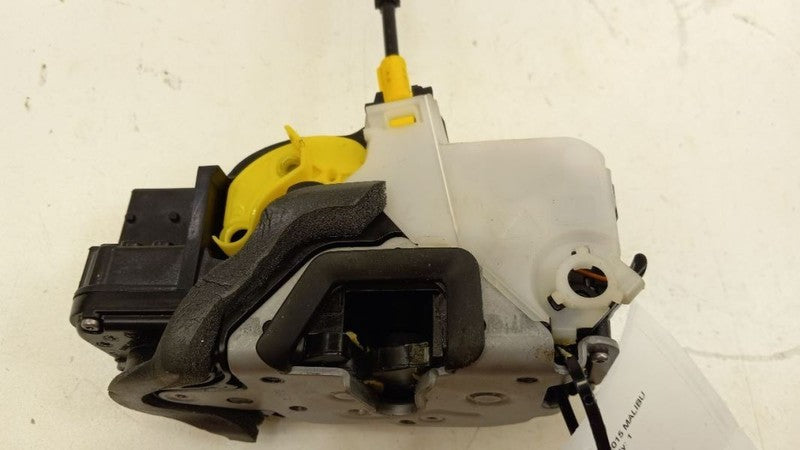 Chevy Malibu Door Latch Lock Left Driver Front 2013 2014 2015 2016