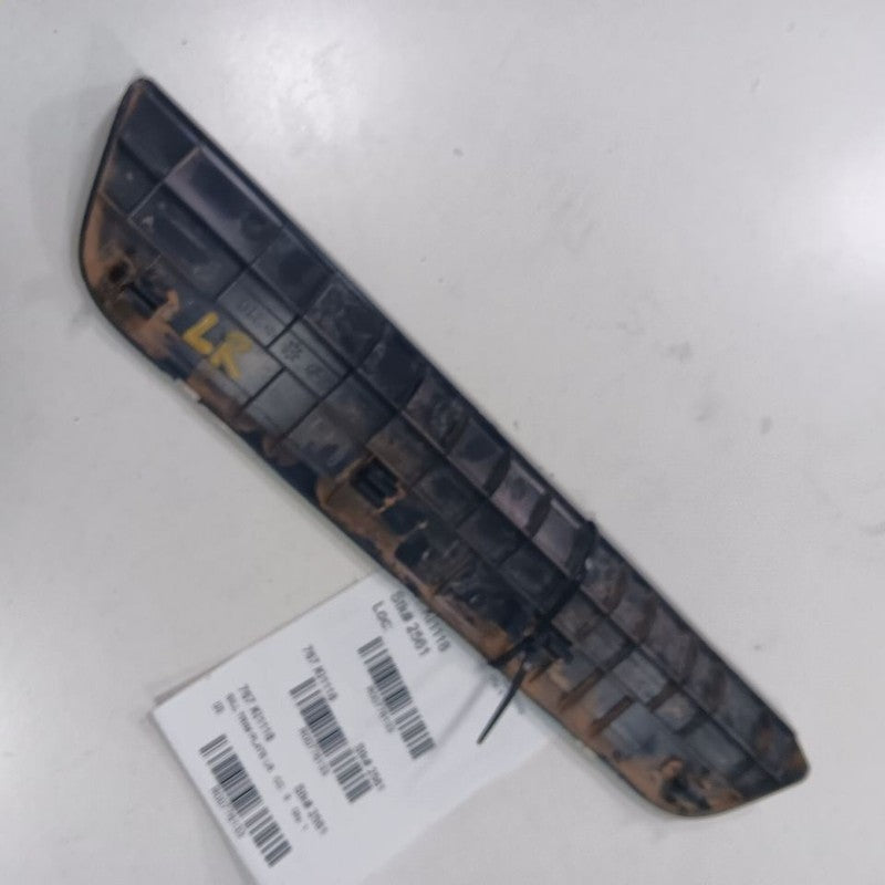 Kia Sorento Sill Trim Plate Door Jam Threshold Left Driver Rear  2018 