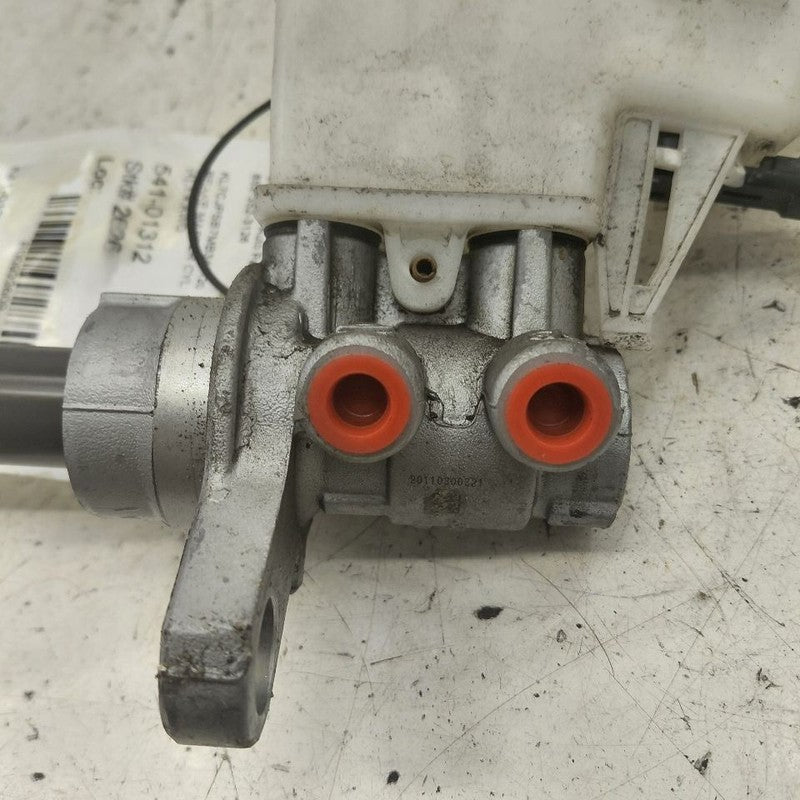 Brake Master Cylinder VIN B 8th Digit Opt Luv Fits 13-21 Buick Encore