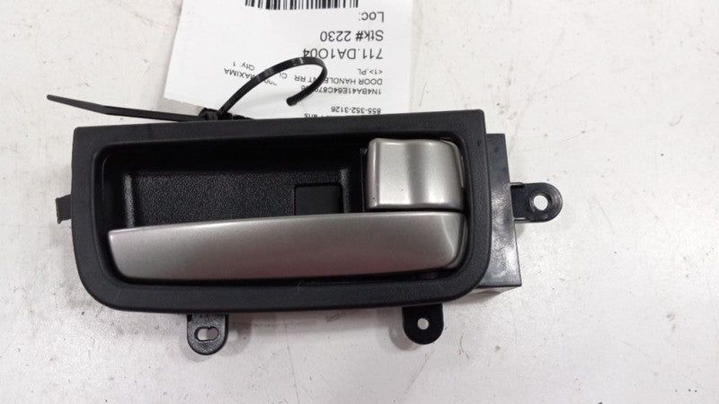 Nissan Maxima Door Handle Right Passenger Rear Interior Inside 2004 20