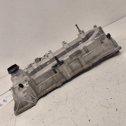 Chevy Volt Engine Cylinder Head Valve Cover  1.5 2019 2018 2017 2016