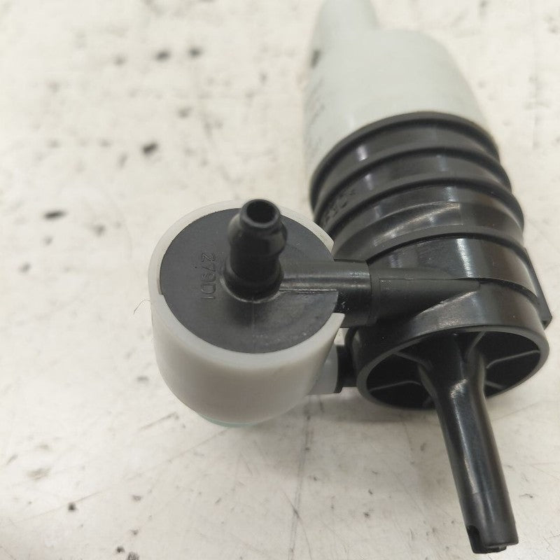 Buick Encore GX Windshield Washer Wash Fluid Reservoir Motor Pump Elec
