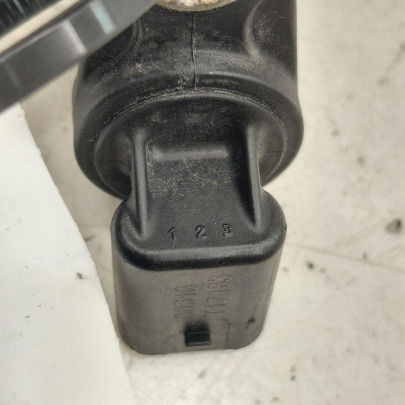 Alfa Romeo Stelvio Camshaft Cam Shaft Position Sensor  2018 2019 2020 
