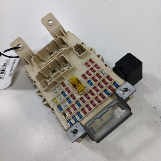 Hyundai Accent Cabin Fuse Box Interior Inner Under Dash 2017 2016 2015