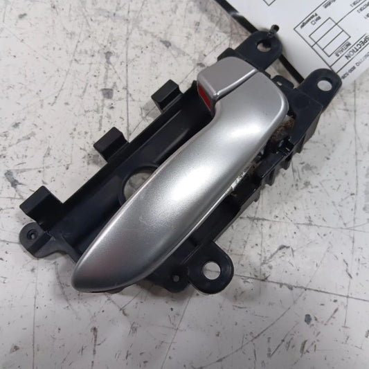 Kia Forte Door Handle Right Passenger Rear Interior Inside  2015 2016 2017 2018