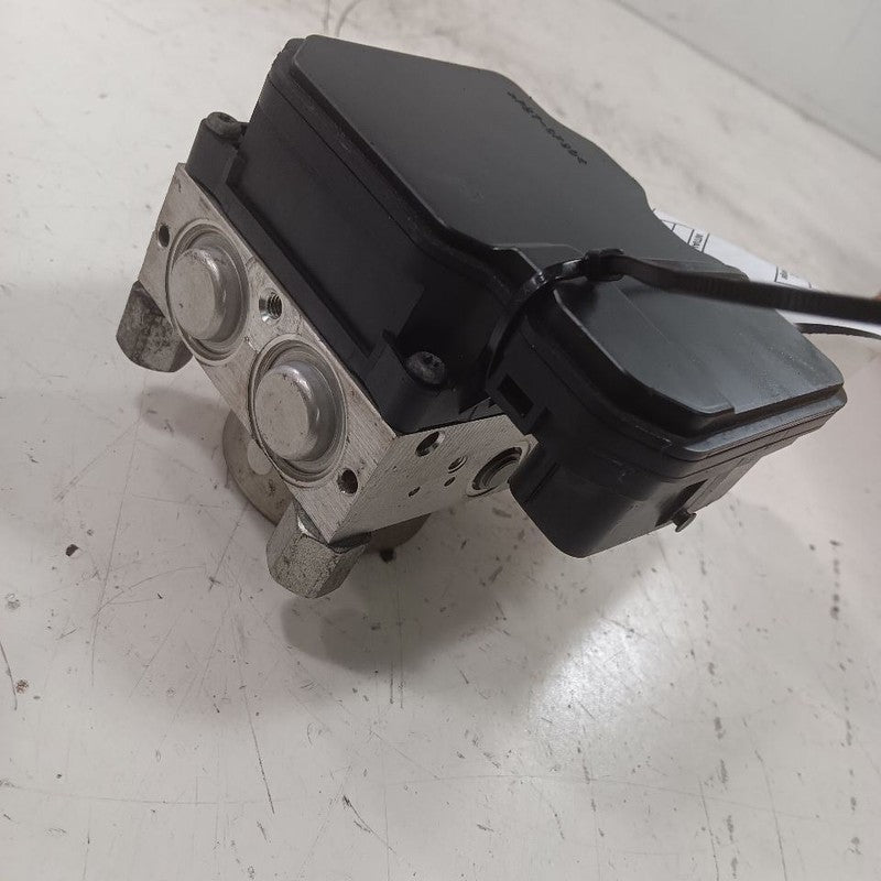 Anti-Lock Brake Part Pump Actuator Fits 18-19 Toyota Corolla OEM