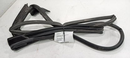 Subaru Legacy On Door Seal Rubber Left Rear Back 2010 2011 2012 2013 2