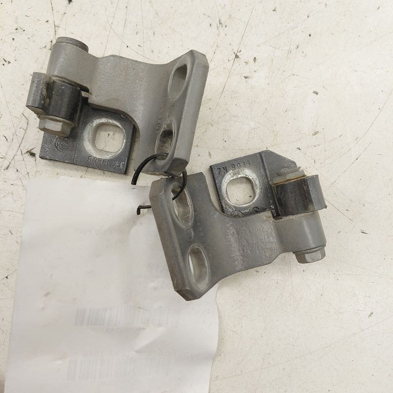 2018 Fiat 500 X Model Door Hinge Set Left Front Driver