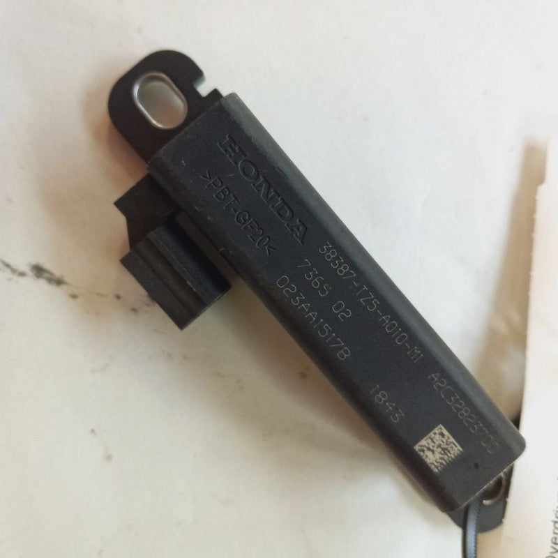 Honda CR-V Keyless Entry Antenna Module {A2C32823700} 2017 2018 2019