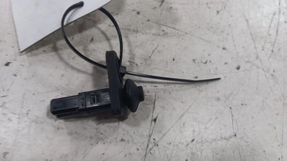 Kia Forte Door Ajar Switch Door Open Dome Light Switch  2014 2015 2016