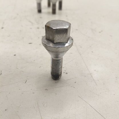 Jeep Cherokee Lug Nut Set  2019 2020 2021