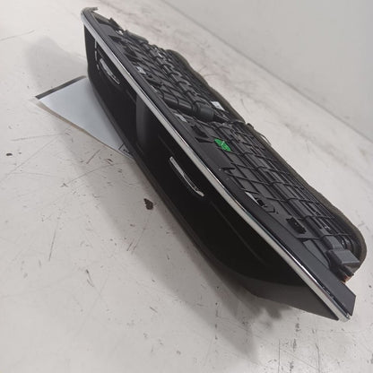 Chevy Trailblazer Dash Air Vent Center Middle  2021 2022 2023 2024 2025