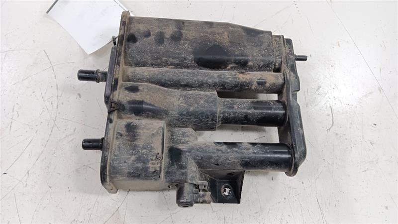 Chevrolet Equinox Fuel Vapor Canister Charcoal Evaporator Can 2018 201