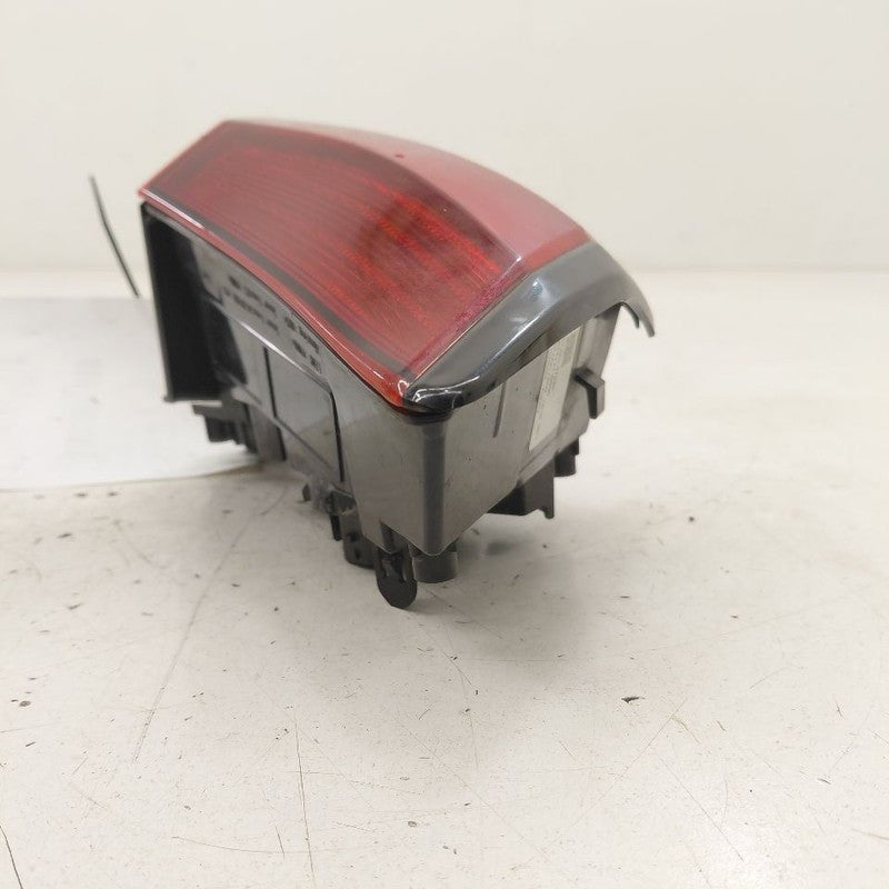 Passenger Right Tail Light Brake Lamp VIN Fu 7th And 8th Dgit 19-22 To