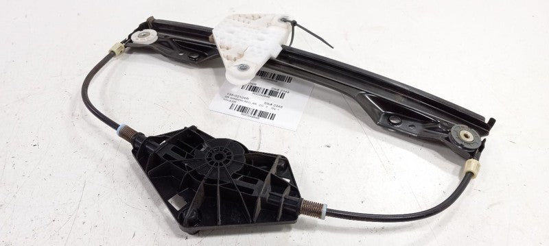 Passenger Right Rear Window Regulator Sedan Track Fits 15-17 200  OEM