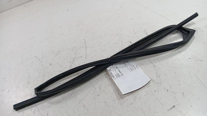 Subaru Impreza Door Glass Window Seal Rubber Left Rear Back 2017 2018 
