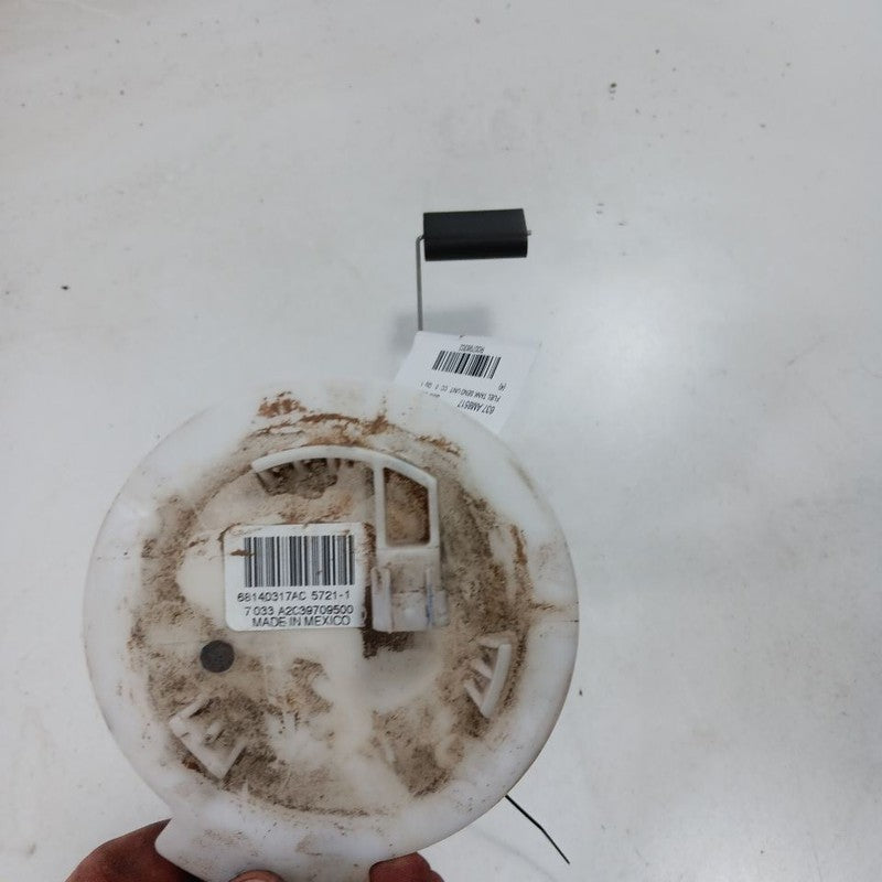 Jeep Cherokee Fuel Gas Tank Sending Unit  2015 2016 2017