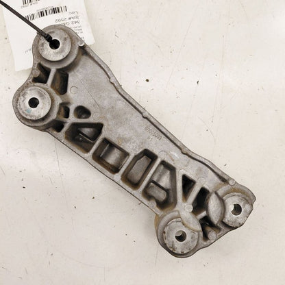 Chevy Trailblazer Passenger Right Side Engine Bracket  1.3 2023 2022 2