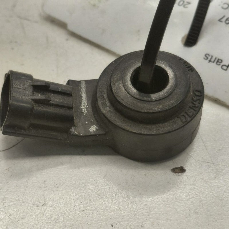 Volvo S60 Engine Knock Sensor  2.5 2013 2014 2015