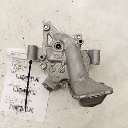 Toyota Prius Engine Oil Pump  1.8 2022 2021 2020