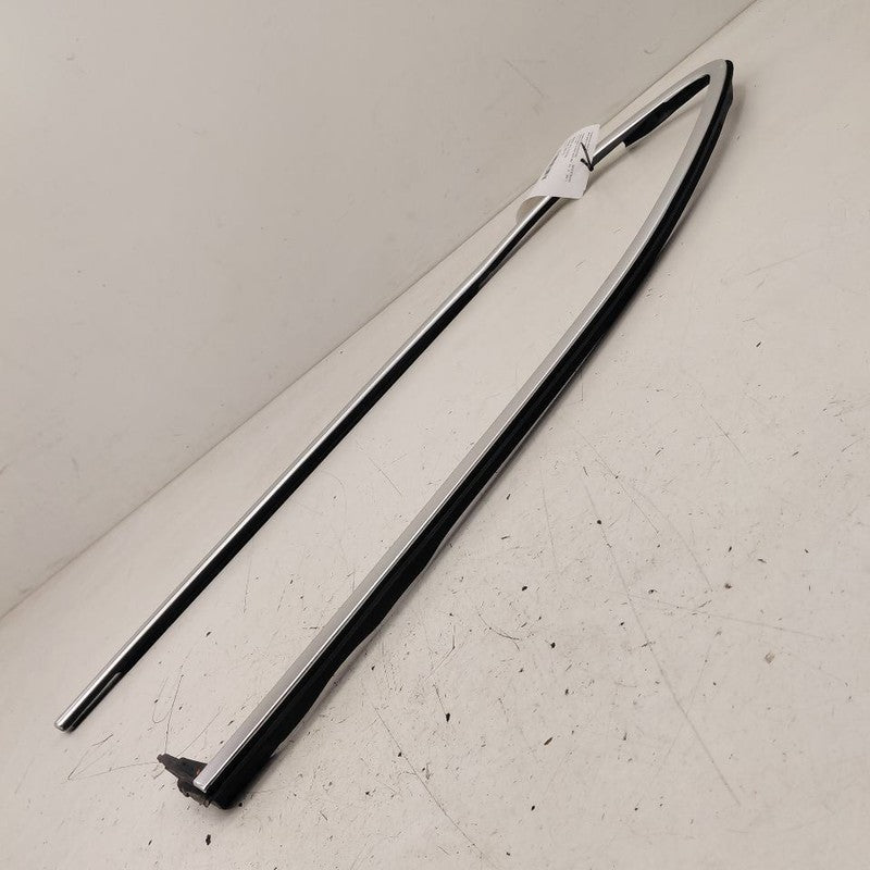 Alfa Romeo Stelvio Door Window Weather Strip Trim Rear Right Passenger