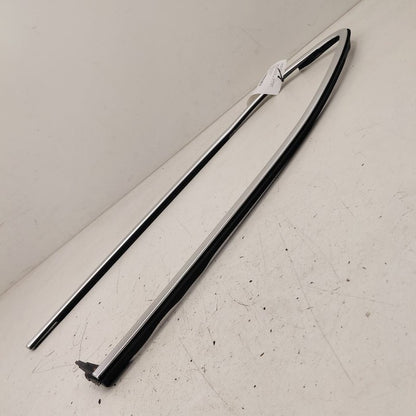 Alfa Romeo Stelvio Door Window Weather Strip Trim Rear Right Passenger