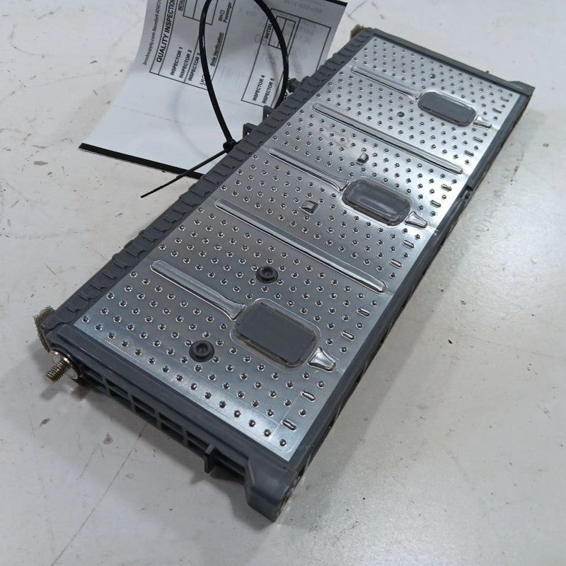 G951052031 Hybrid Battery Single Cell VIN B3 7th and 8th Digit 12-17 Toyota Prius C