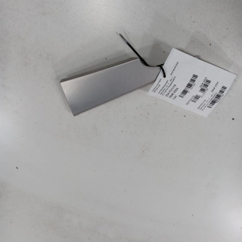 Ford Mustang Lower Passenger Right Dash Trim {FR3B63044B78} 2015 2016 2017