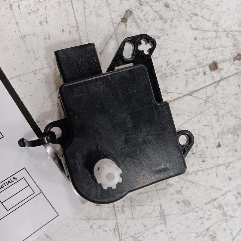 Ford Taurus Flap Door Motor Heater AC Door Actuator  2019 2018 2017 20