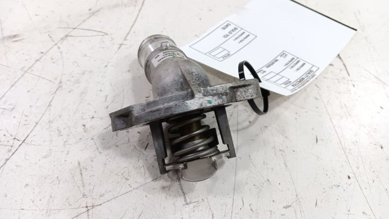 Buick Encore Thermostat Housing Mount Bracket 2016 2017 2018 2019