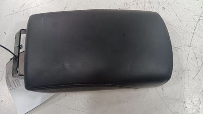Nissan Rogue Arm Rest  2014 2015 2016 2017 OEM