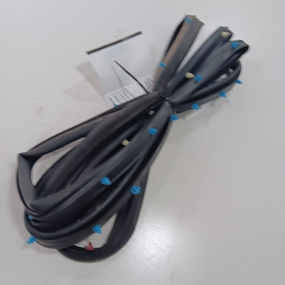 Jeep Compass On Door Seal Rubber Right Passenger Rear Back  2018 2019 2020 2021