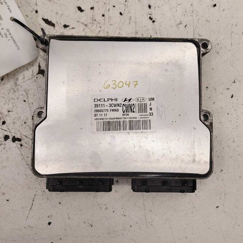 Left Hand Engine ECM Electronic Control Module 3.3L 16-18 Kia Sorento