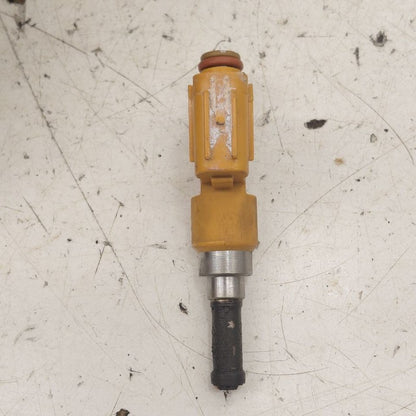 Upper Fuel Injection Injector Fits 18-21 Lexus NX300