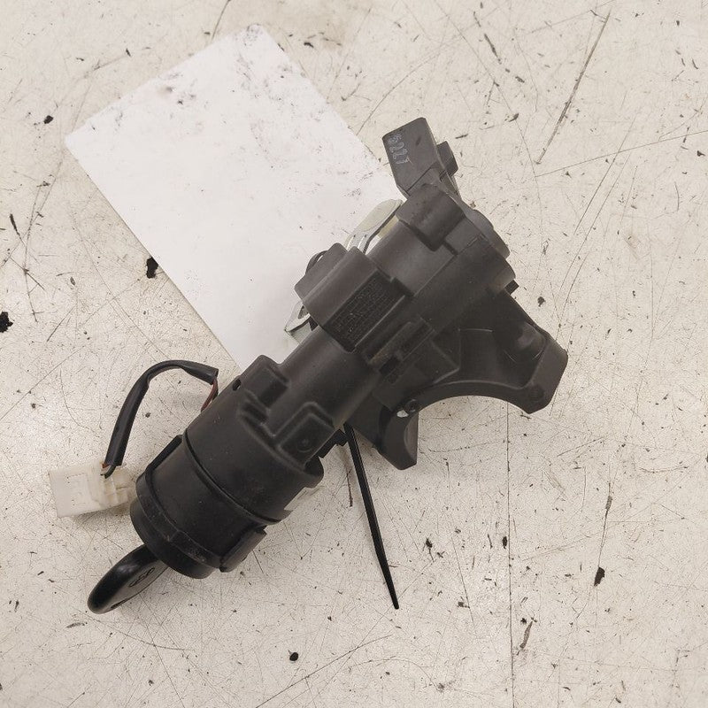 Ignition Switch Conventional Ignition Column Mounted 12-17 Hyundai Vel