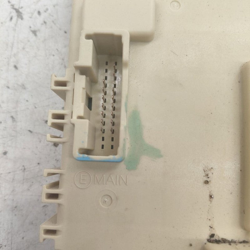 Hyundai Santa Fe Cabin Fuse Box Interior Inner Under Dash  2019 2020