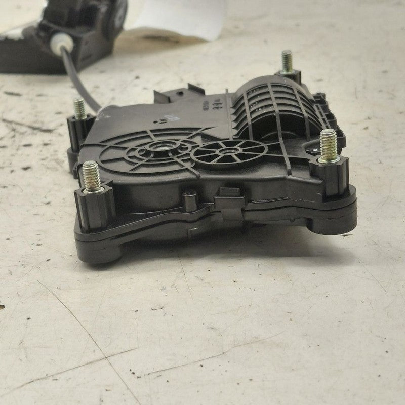 Hyundai Santa Fe Trunk Latch  2019 2020