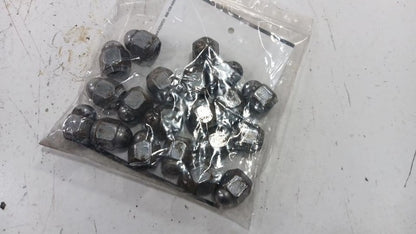 Subaru Forester Lug Nut Set 2018  OEM